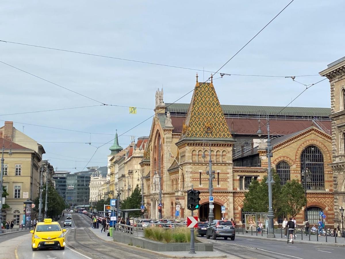 Urban Haven - 3 Beds, 3 Baths, Free Parking, Near Central Market Budapest Exterior foto